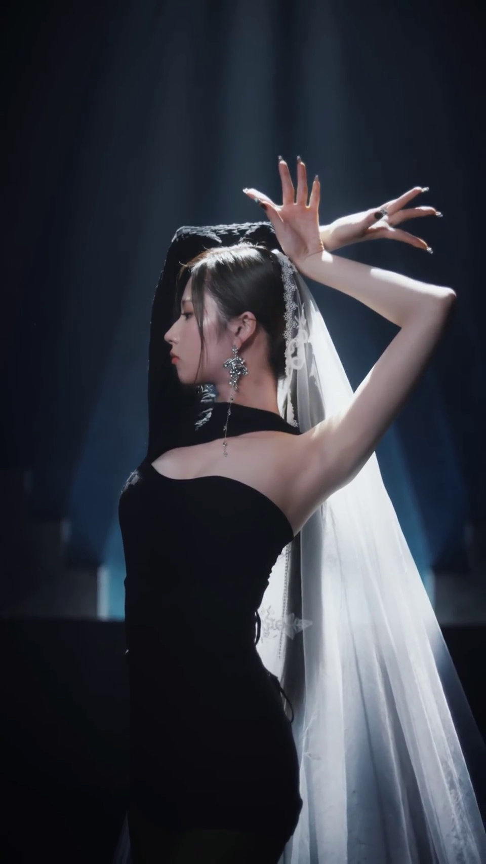 TWICE MISAMO MV: Sana is Seductive