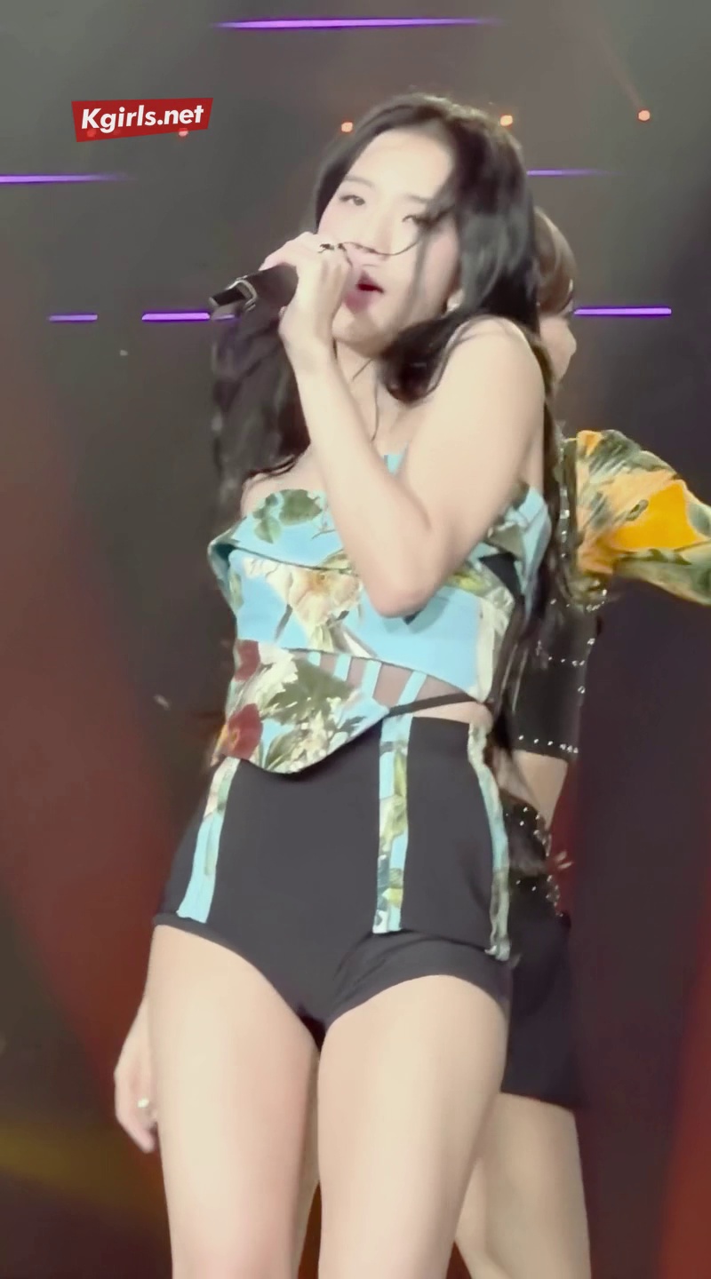 Diving Deep into BLACKPINK Jisoo's Outfits